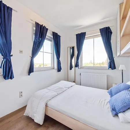 Castle With Marina View, Cleaning Included Apartamento